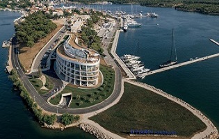 MARINA MANDALINA